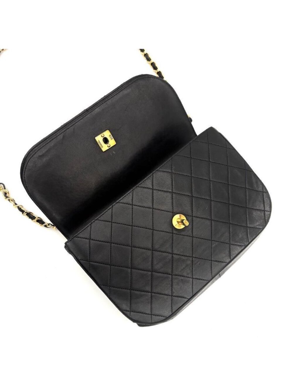 Chanel Quilted Chain Shoulder Bag Black Lambskin - Picture 4 of 13